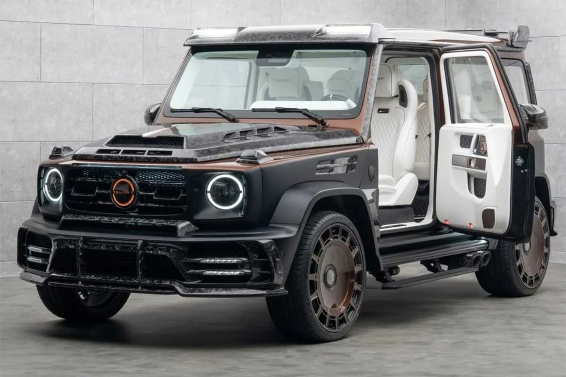 نمای جلویی گرونوس کوپه Evo C منصوری