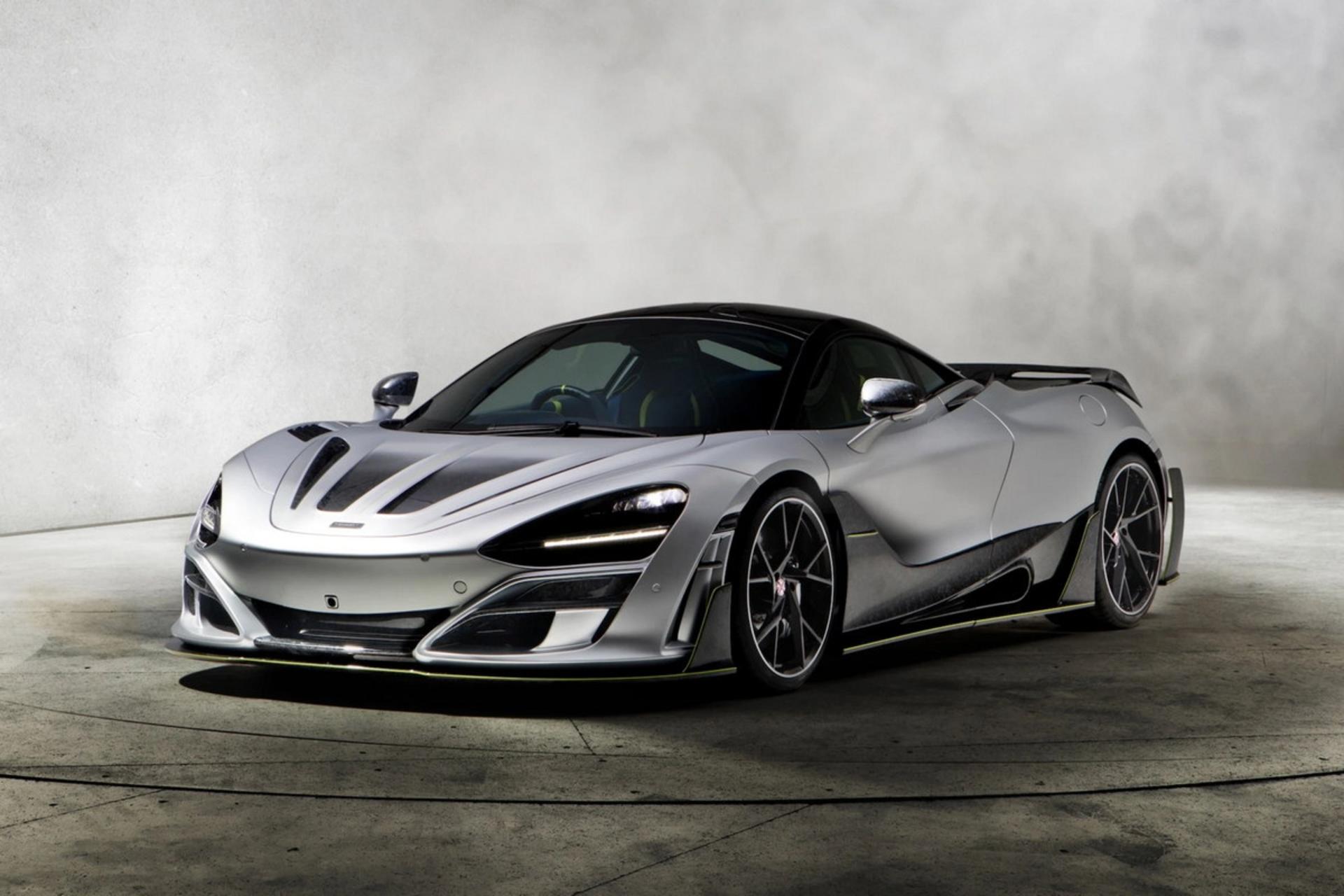 نمای سه رخ جلوی خودروی مک لارن McLaren 720S منصوری