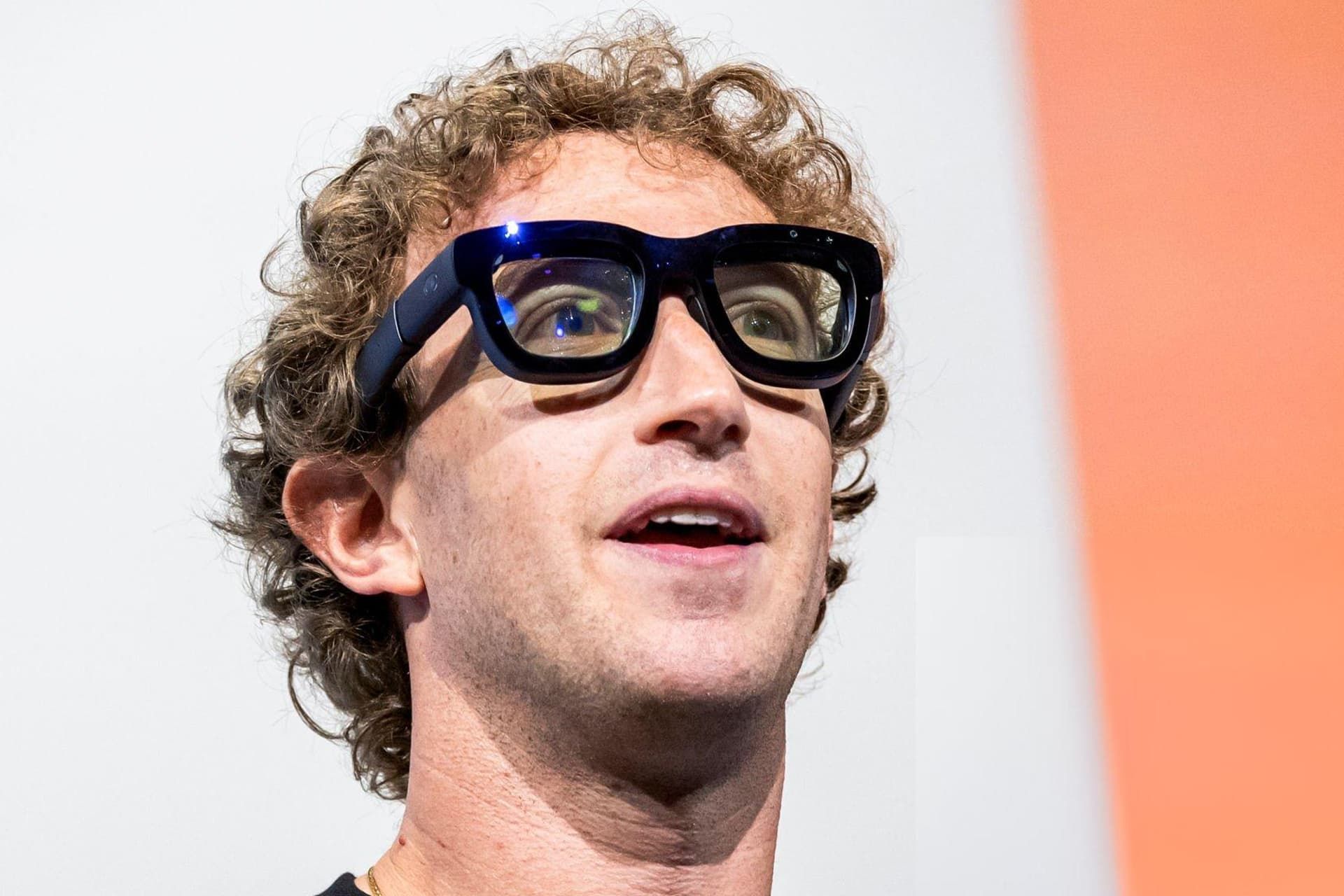 مارک زاکربرگ / Mark Zuckerberg مدیرعامل متا با عینک