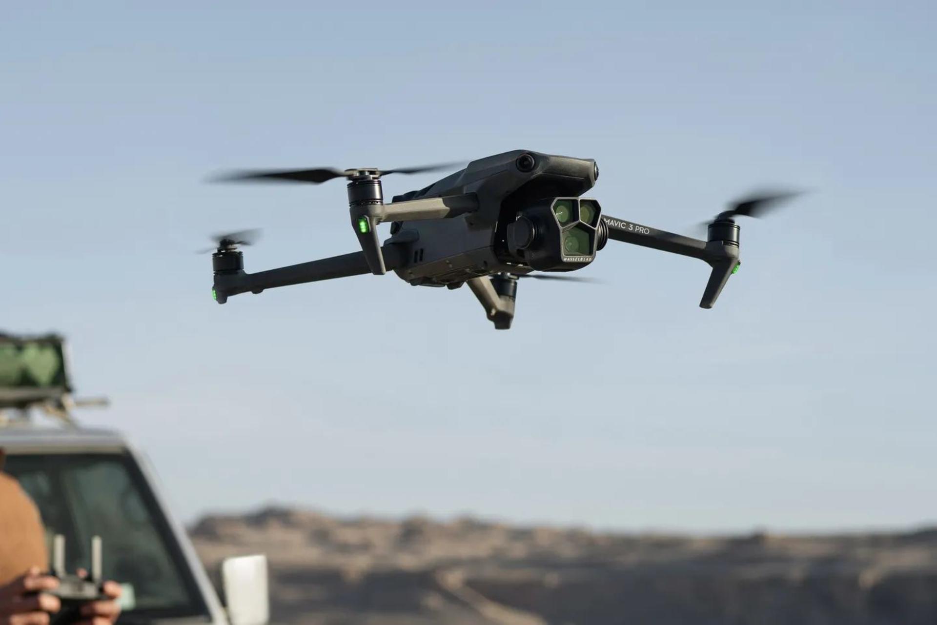 پهپاد DJI Mavic 3 pro