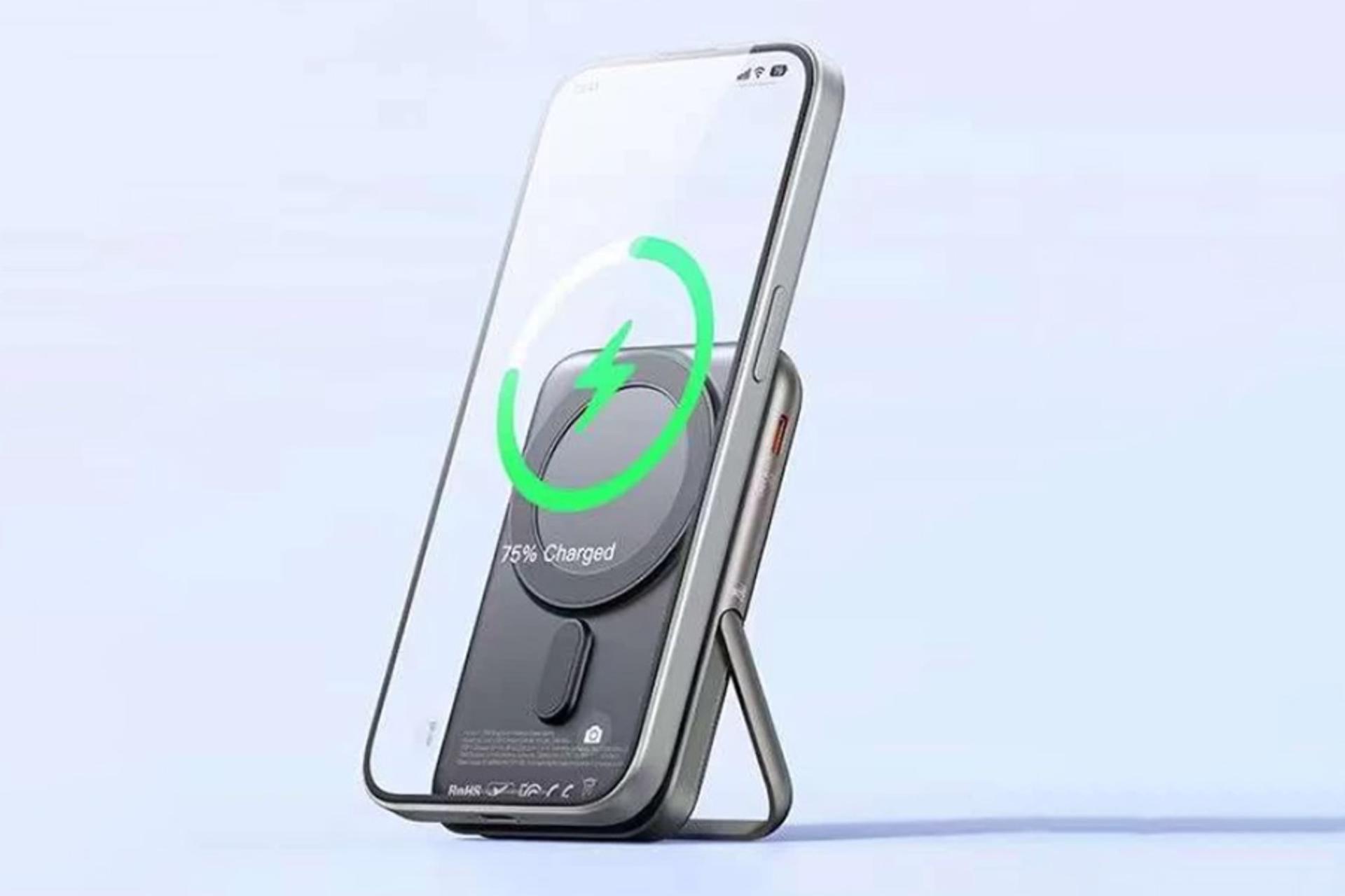 ابعاد پاور بانک مک دودو Mcdodo MC-151 10000mAh در مقابل موبایل