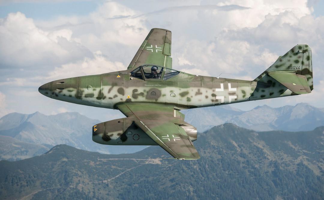 Me 262 جنگنده آلمانی نسل اول