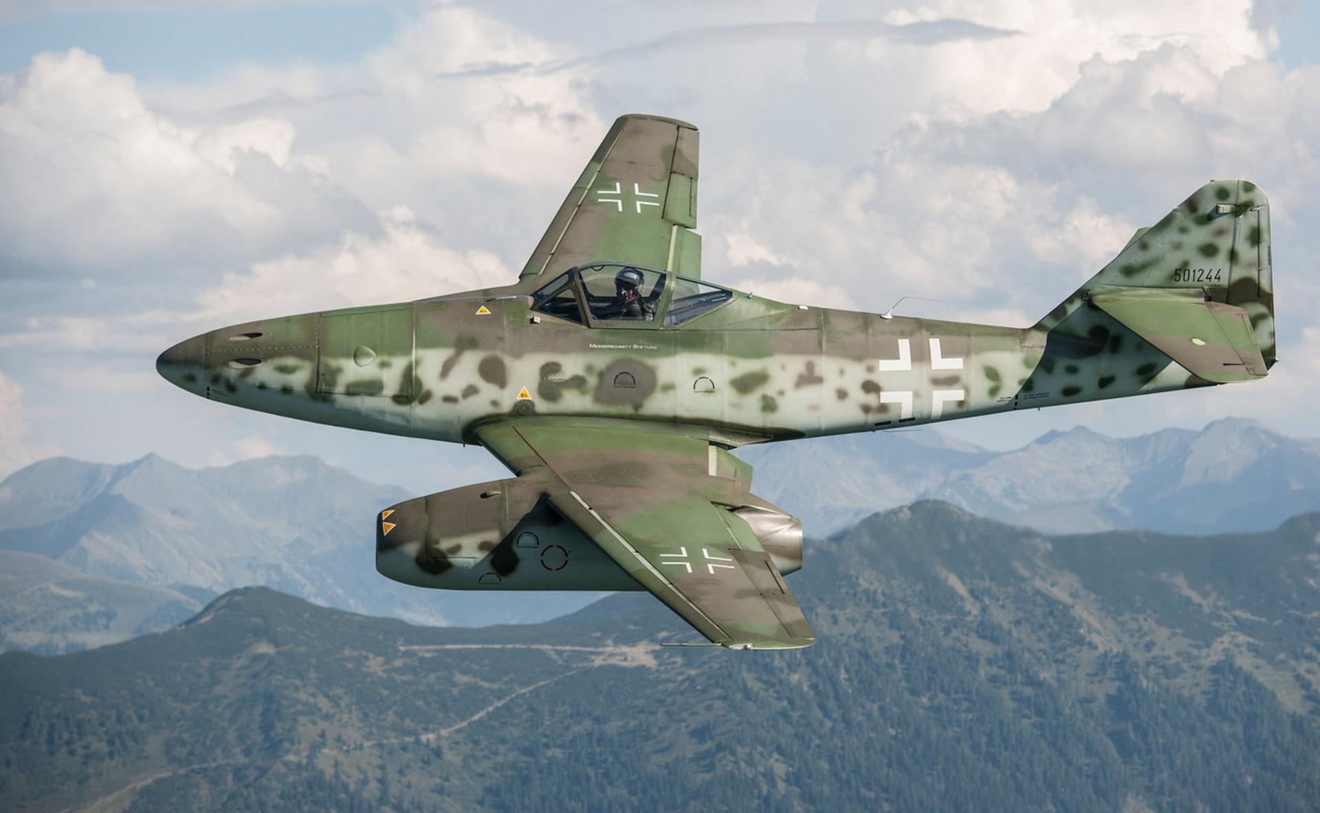 Me 262 جنگنده آلمانی نسل اول