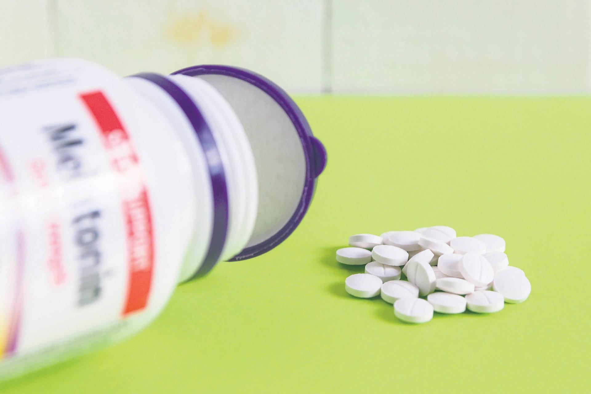 وقتی ملاتونین زیادی مصرف کنید، چه اتفاقی می‌افتد؟