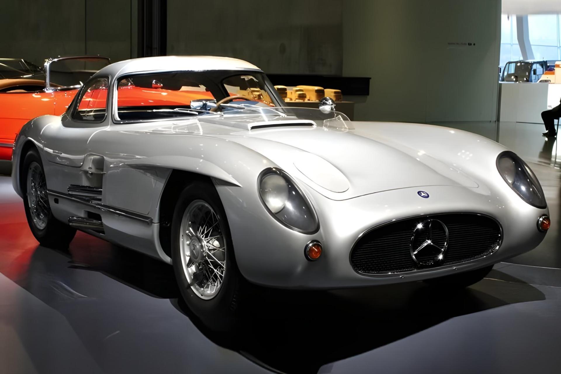 مرسدس بنز 300 SLR Uhlenhaut Coupe