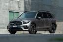 خودرو مرسدس بنز جی ال بی Mercedes Benz GLB 200 2024 نمای جلو رنگ نقره ای