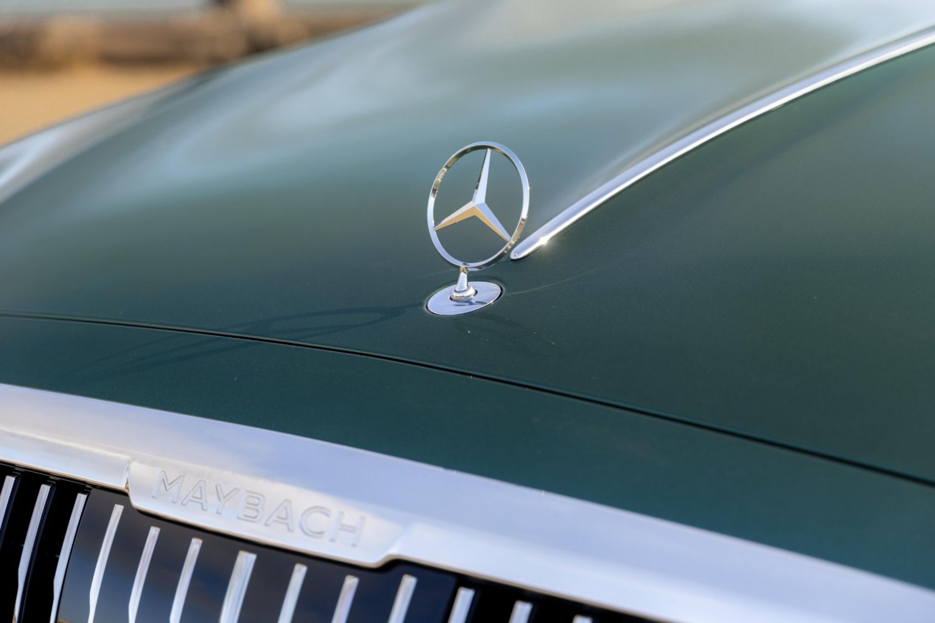مرسدس میباخ S680 Edition Emerald Isle