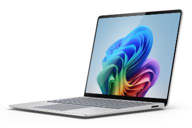 مایکروسافت سرفیس لپ تاپ Microsoft Surface Laptop 2024 13.8 inch نمای راست