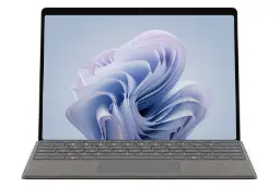 سرفیس پرو Microsoft Surface Pro 10 نمای جلو به همراه کیبورد