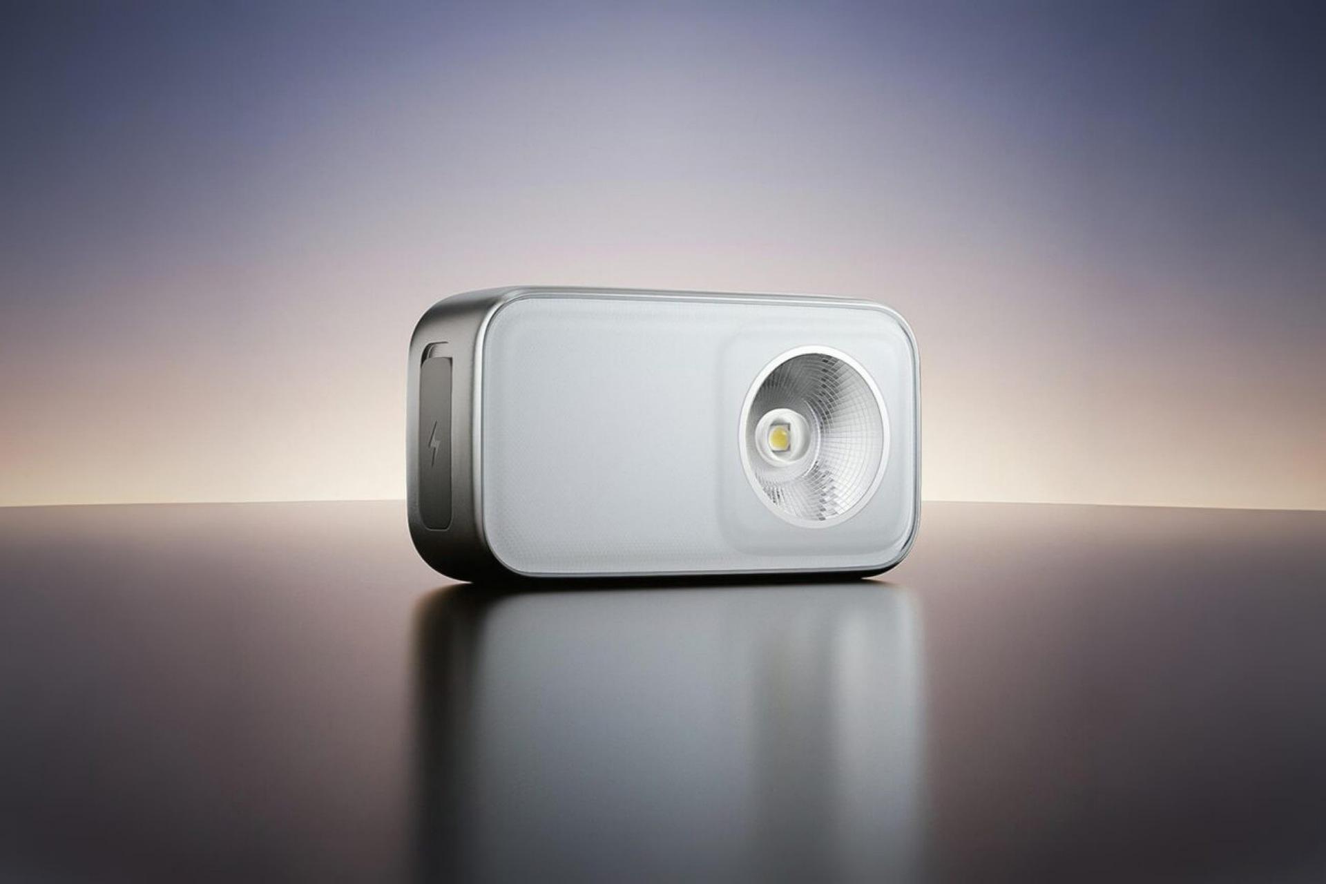 چراغ‌قوه‌ی Mijia Outdoor Multifunctional Light در رنگ سفید