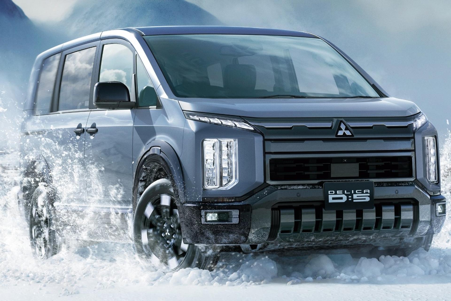 میتسوبیشی دلیکا D:5