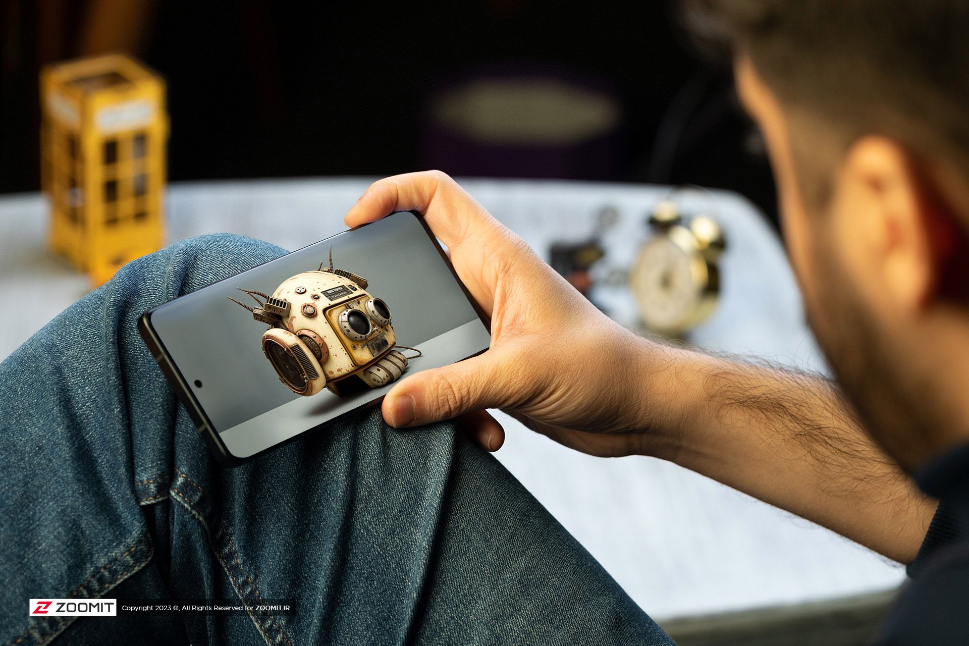 چت بات ربات در گوشی