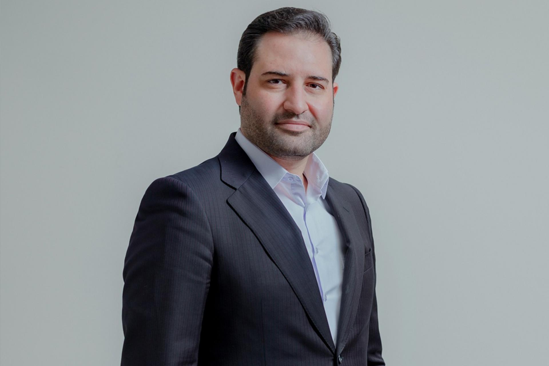مدیرعامل هلدینگ نوترا