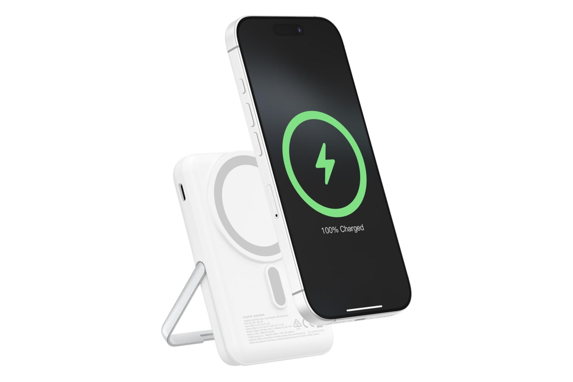 پاور بانک موفی Mophie Snap+ Powerstation with Stand 10000mAh در حال شارژ