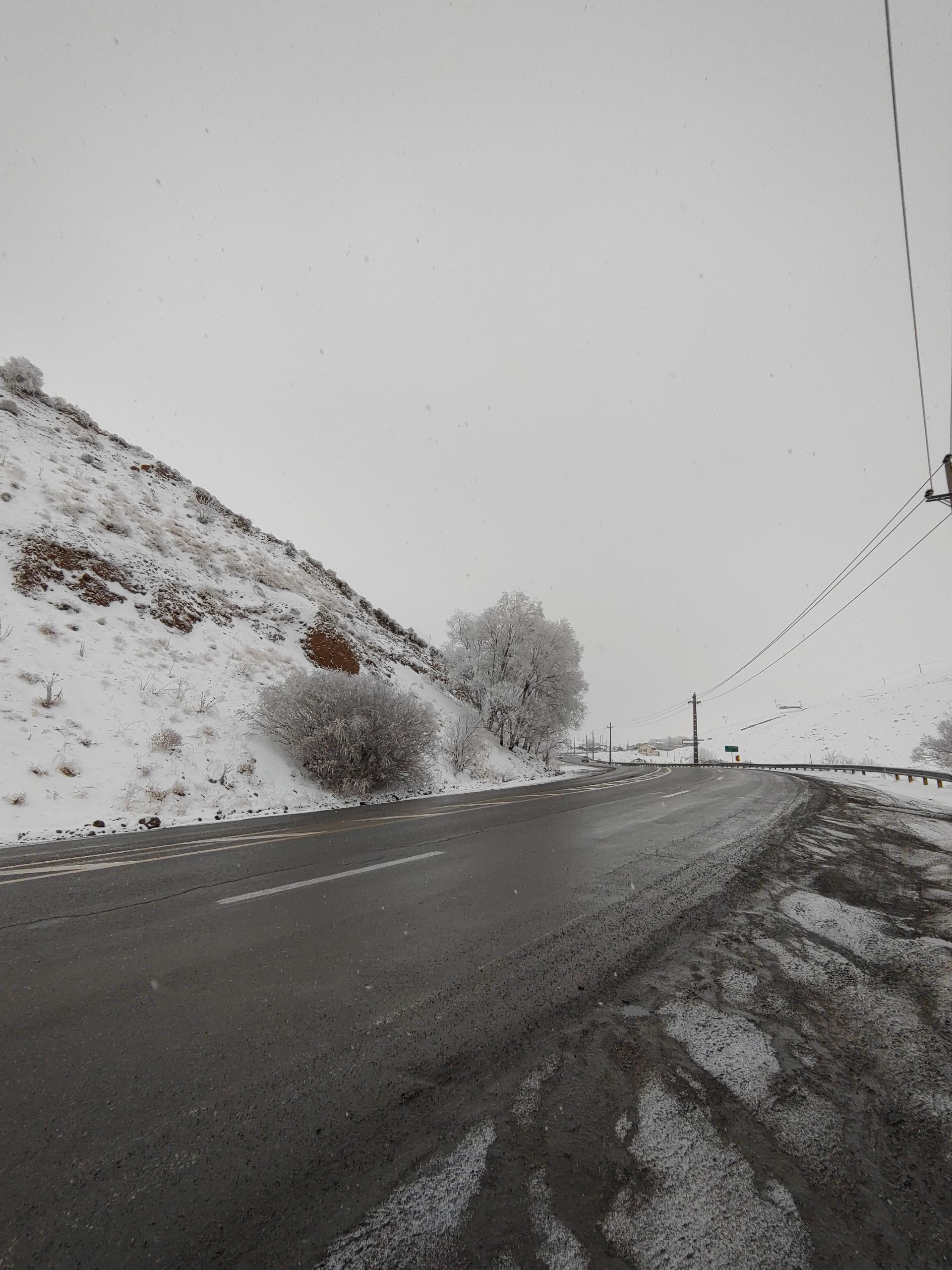 نمونه عکس دوربین اولتراواید موتورولا اج ۳۰ فیوژن از محیط برفی