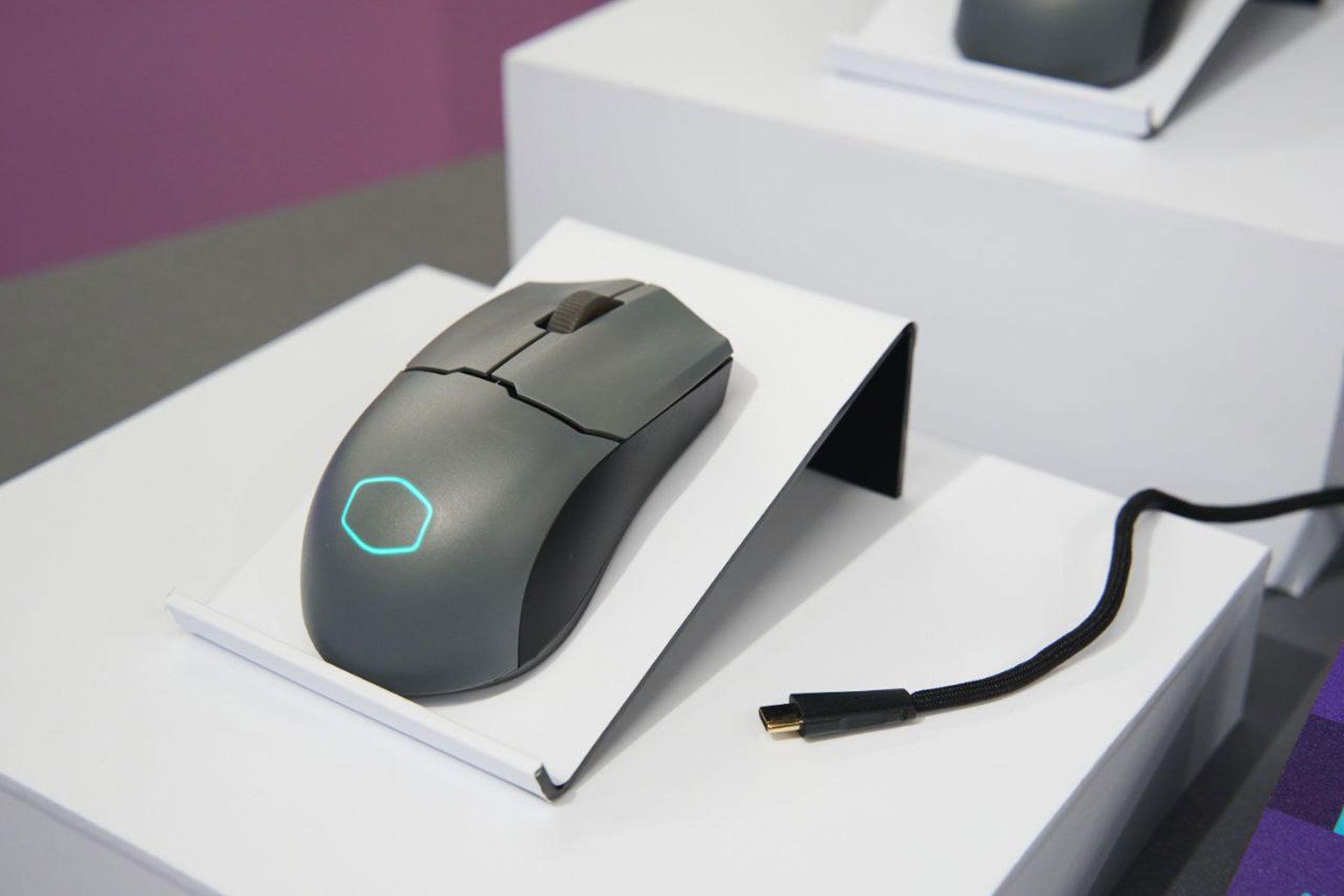 ماوس MM712 Pro به رنگ مشکی و سبز