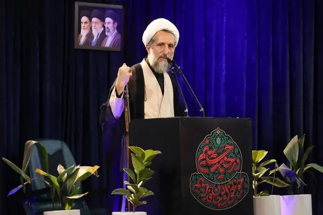 امام جمعه قزوین: باز ماندن اینترنت بین‌الملل در شرایط فعلی به صلاح کشور نیست