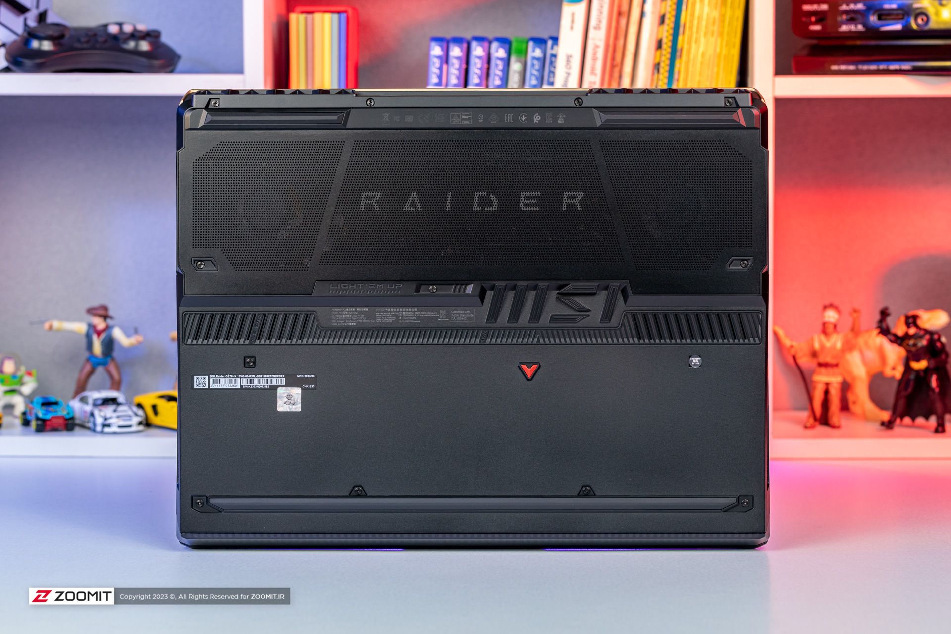 طراحی پنل زیرین لپ‌تاپ گیمینگ Raider GE78 HX ام‌اس‌آی