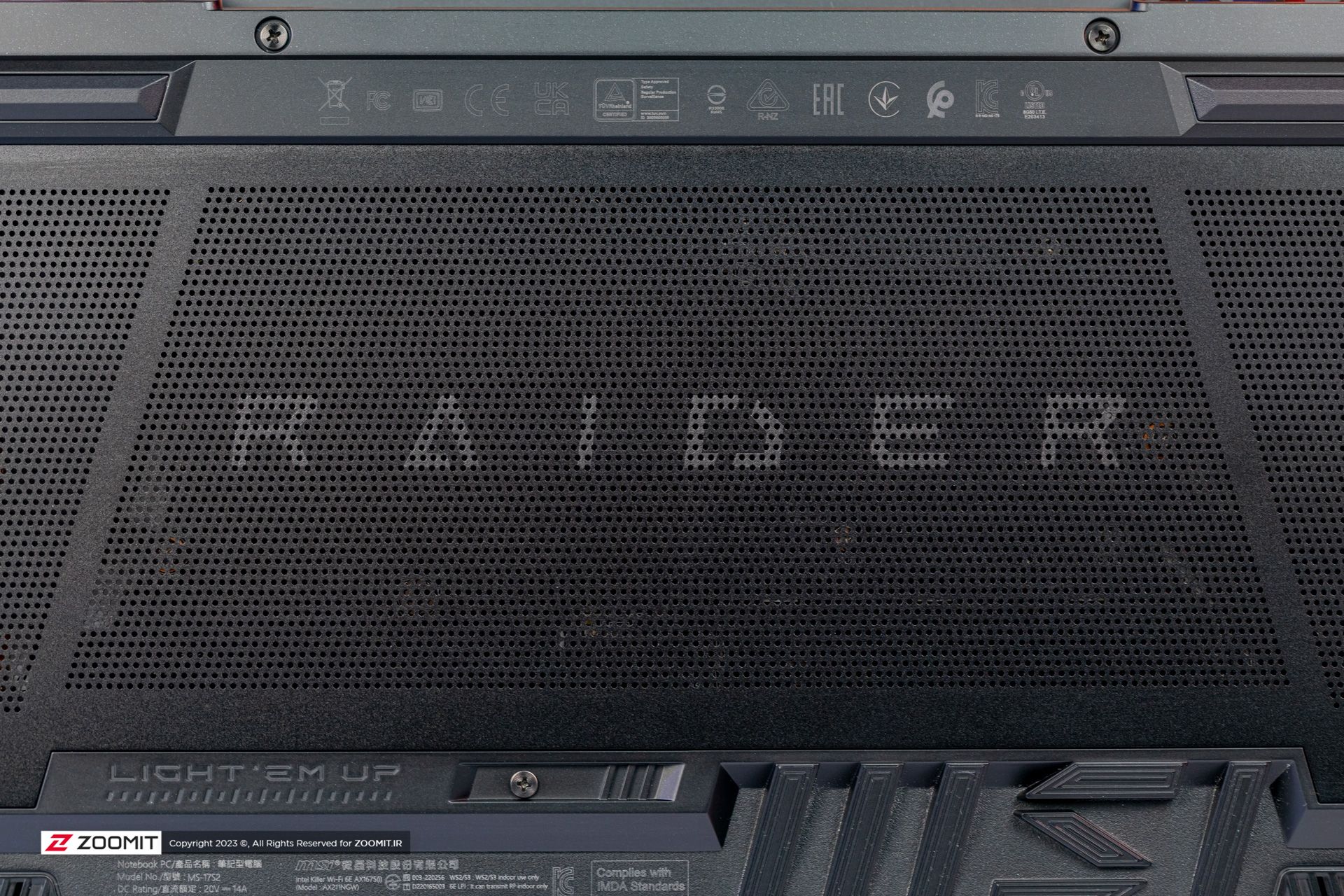 لوگوی RAIDER در زیر لپ‌تاپ گیمینگ Raider GE78 HX ام‌اس‌آی