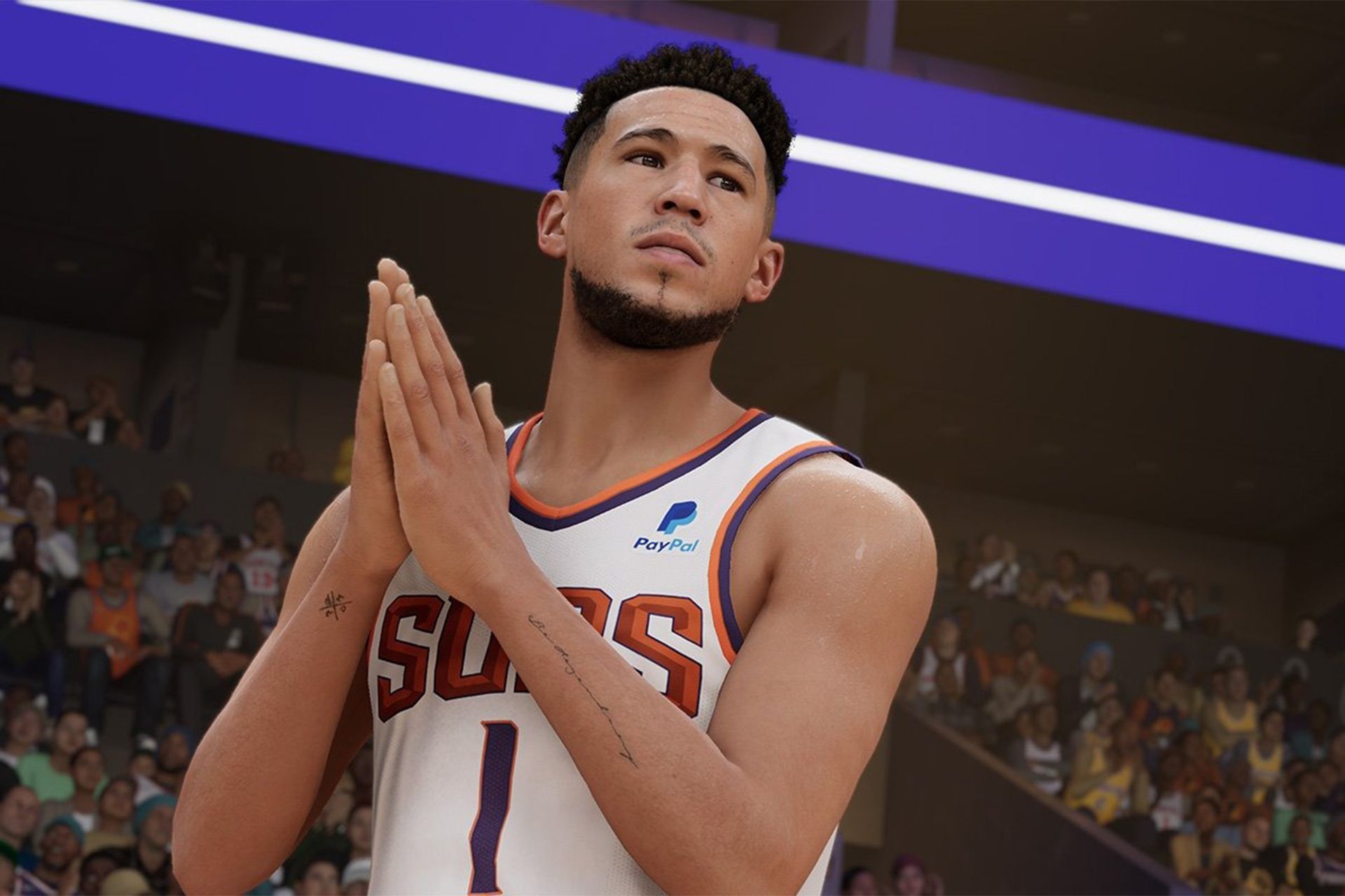 بسکتبالیست مرد در لباس سفید در بازی NBA23