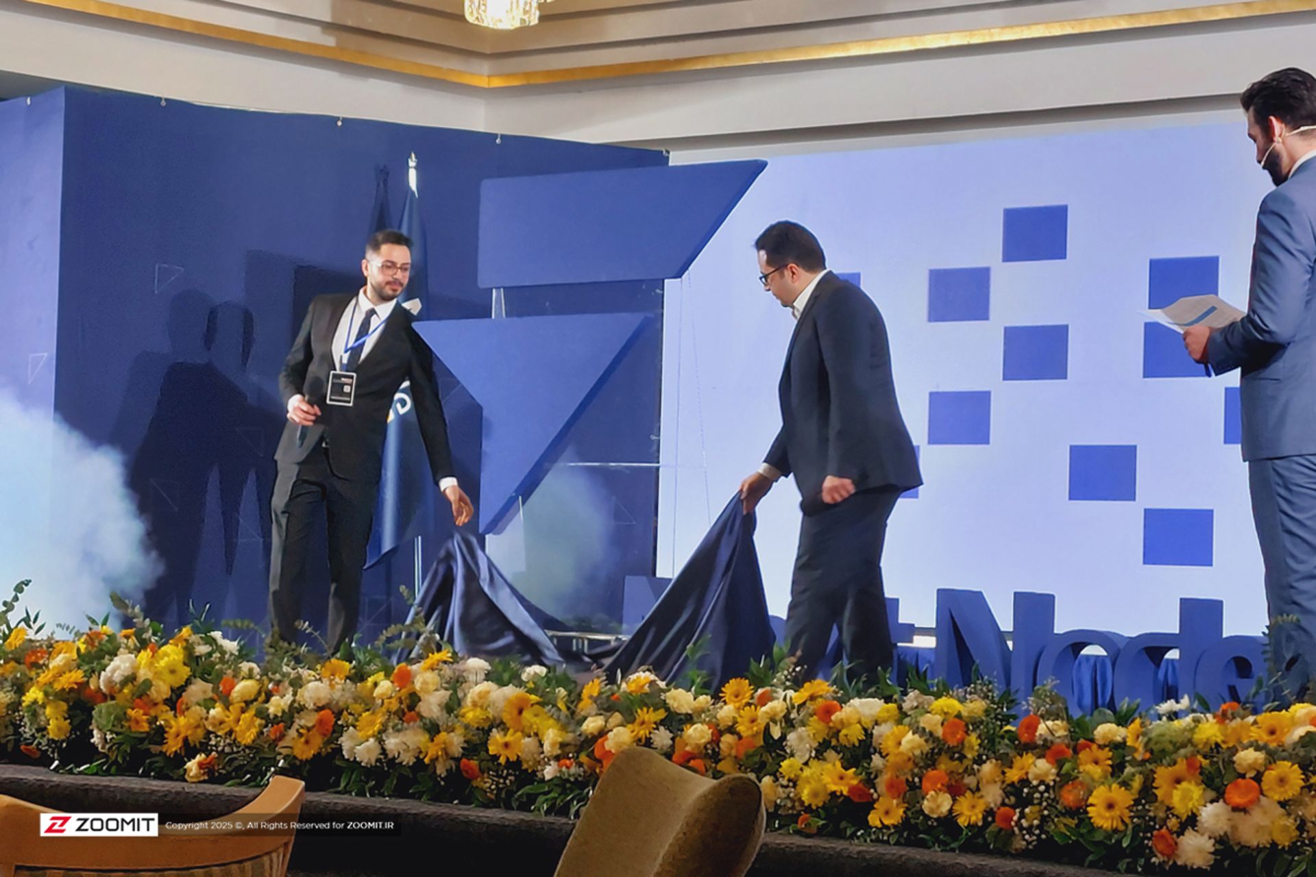 رونمایی از لوگو جدید فالنیک
