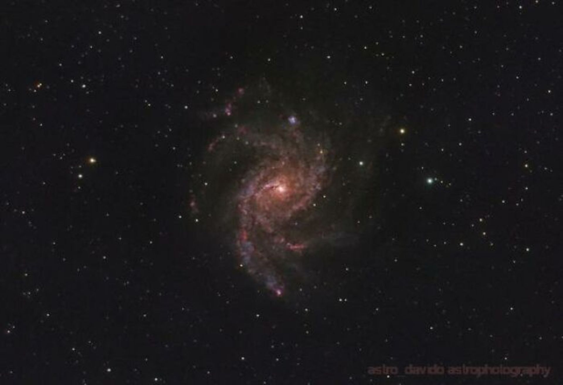 2 Ngc6946 - کهکشان آتش‌بازی