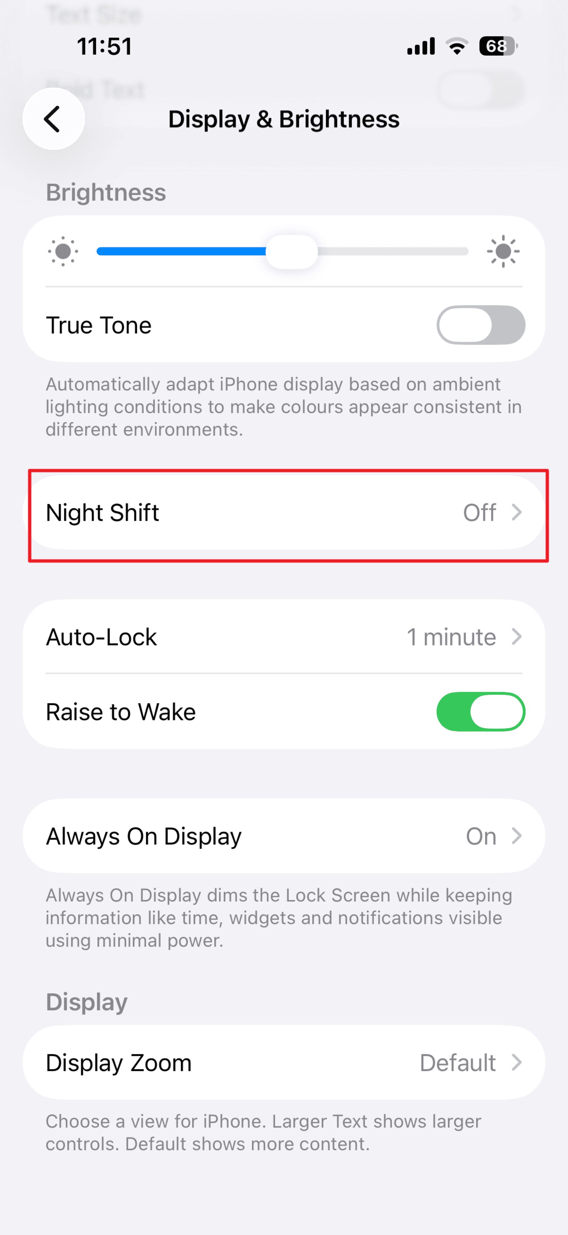 تنظیمات Display & Brightness در تنظیمات آیفون