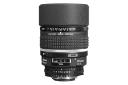 لنز نیکون Nikon AF Nikkor 105mm f/2D DC نمای جانبی حالت ایستاده