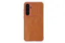نمای پشت کیف کلاسوری نیلکین مدل Qin Pro Leather مناسب سامسونگ Galaxy A55 رنگ قهوه‌ای