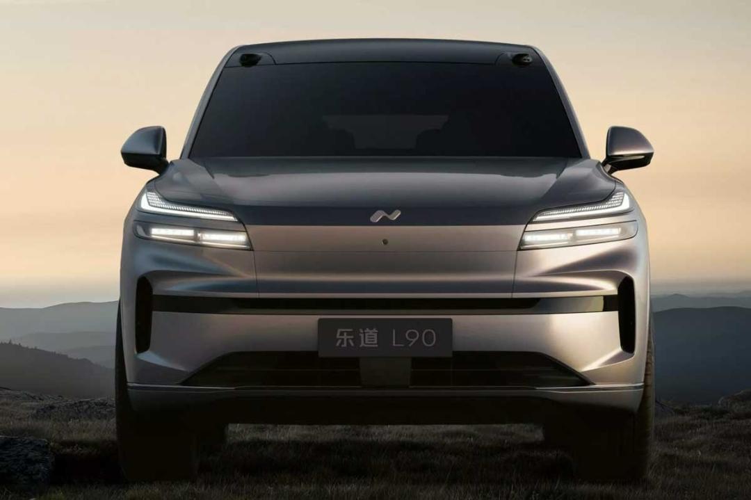 نمای جلو خودرو نیو L90