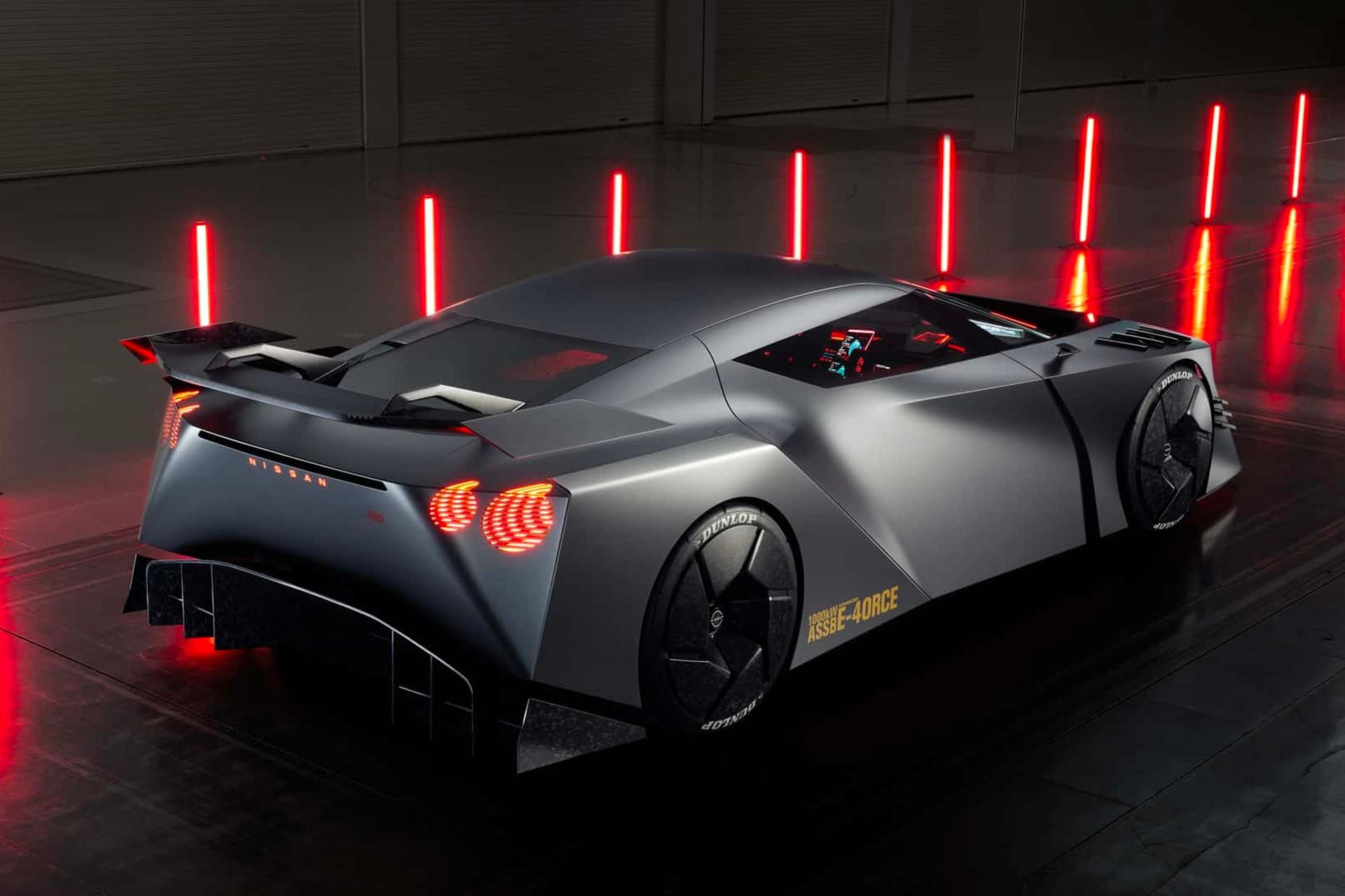 نیسان هایپر فورس / Nissan Hyper Force از نمای پشت