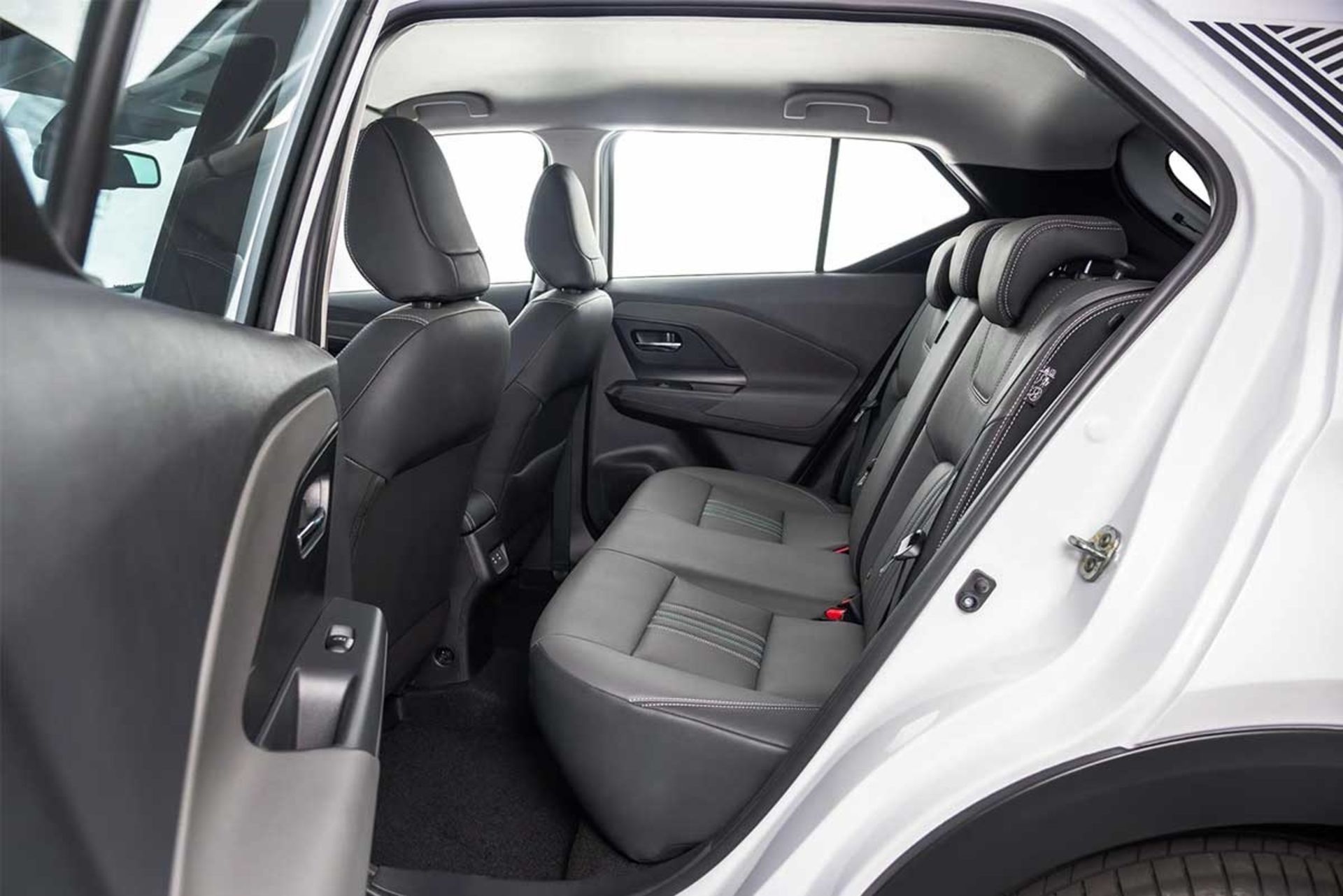 صندلی‌های عقب خودرو نیسان کایت