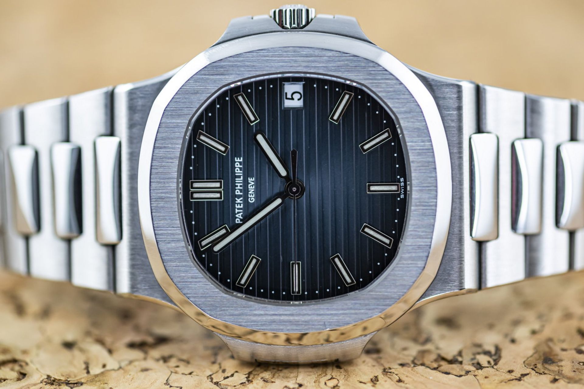 ساعت مچی استیل Nautilus 5711 پتک فیلیپ