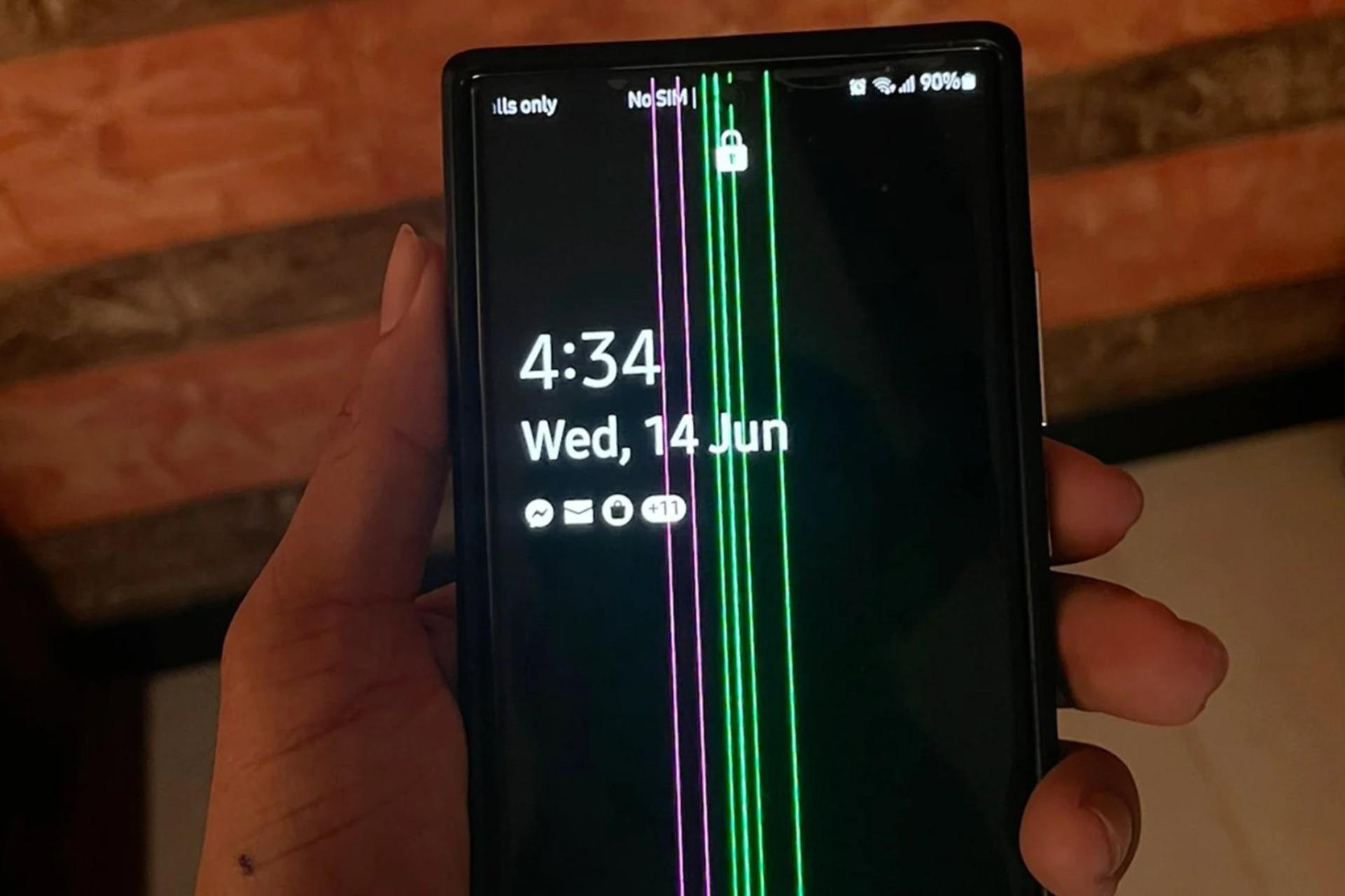 خطوط سبز روی نمایشگر گلکسی نوت ۲۰