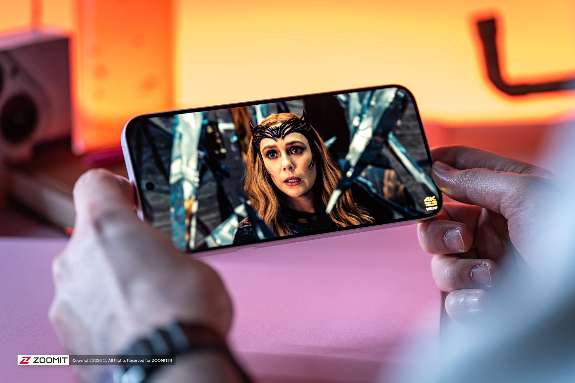 پخش فیلم با ناتینگ 4a پرو