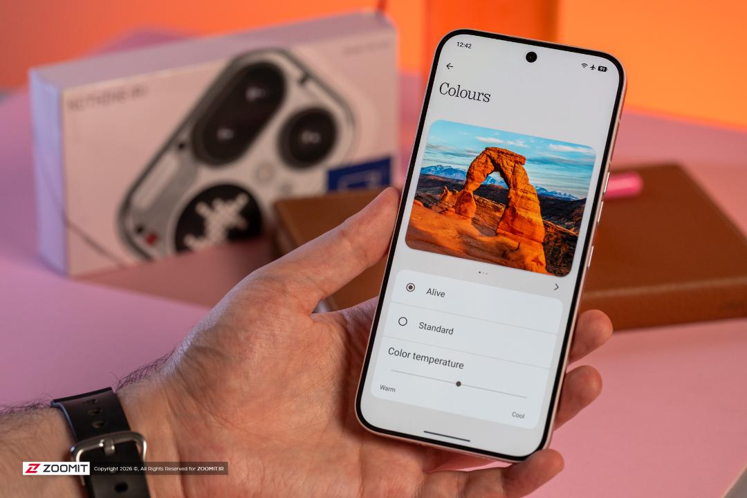 صفحه تنظیمات رنگی نمایشگر ناتینگ 4a پرو
