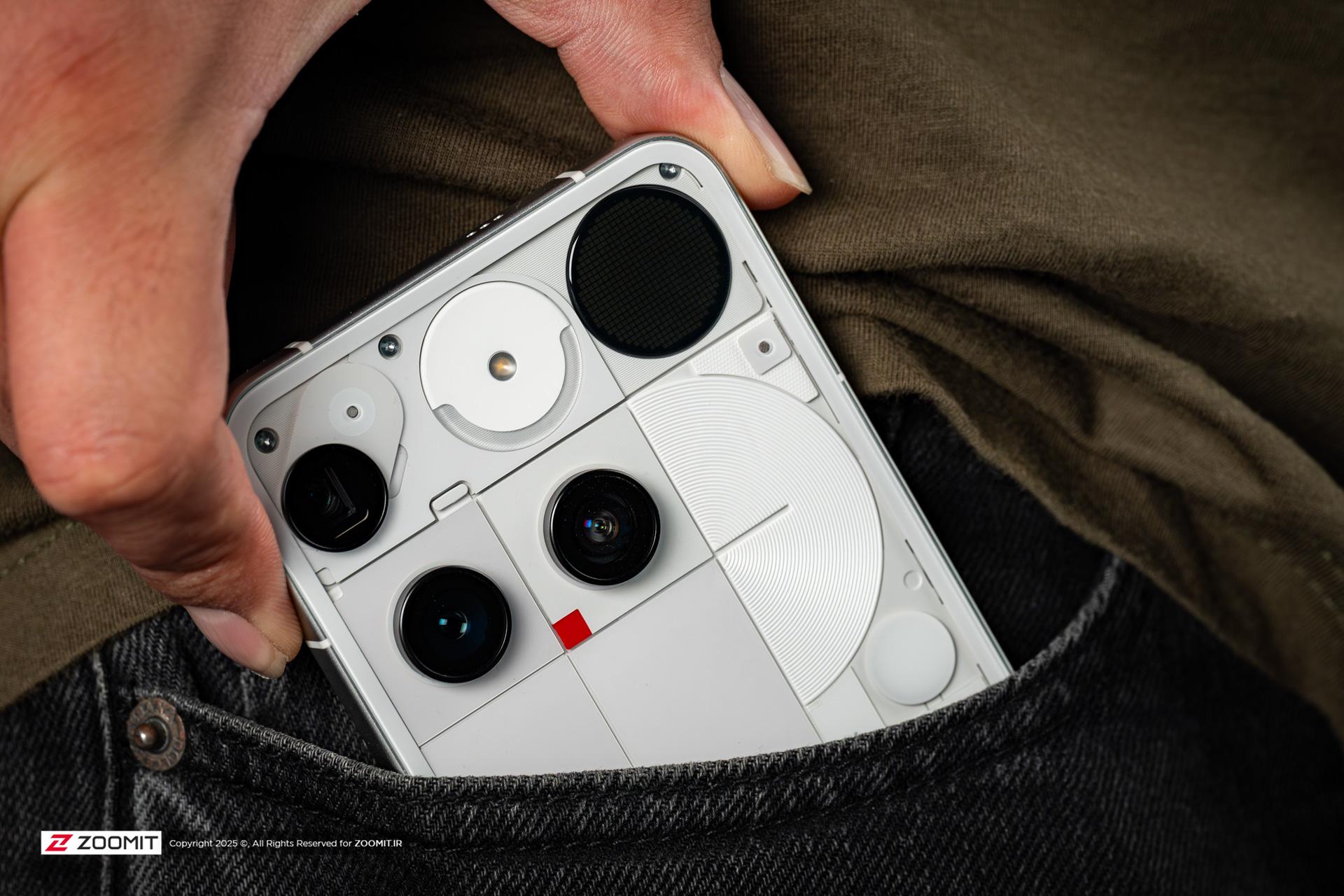 ناتینگ فون ۳ در جیب