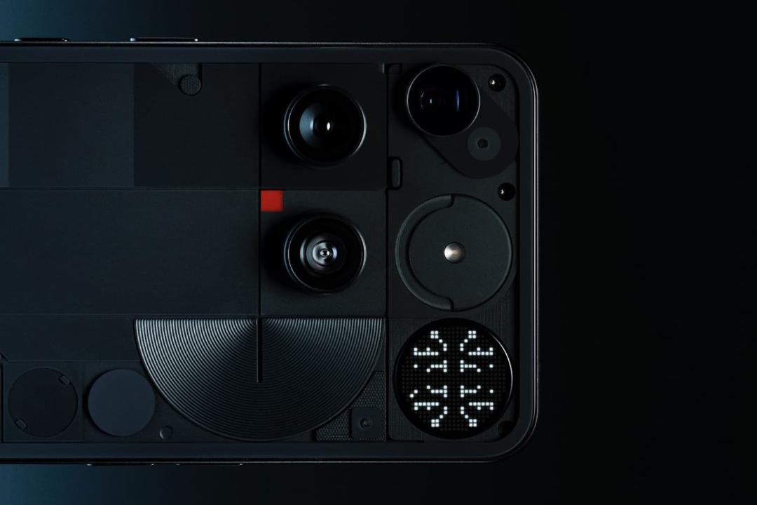ناتینگ فون ۳ / Nothing Phone 3 گلیف پشتی