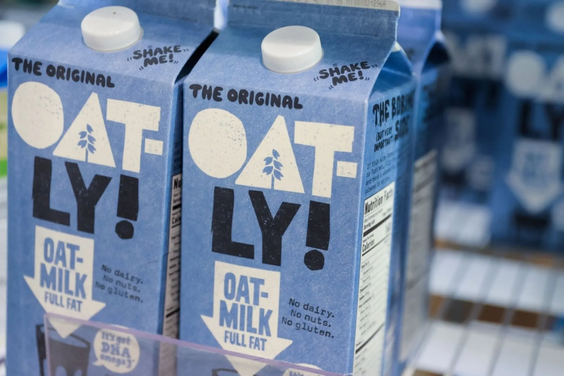 پاکت شیر برند Oatly
