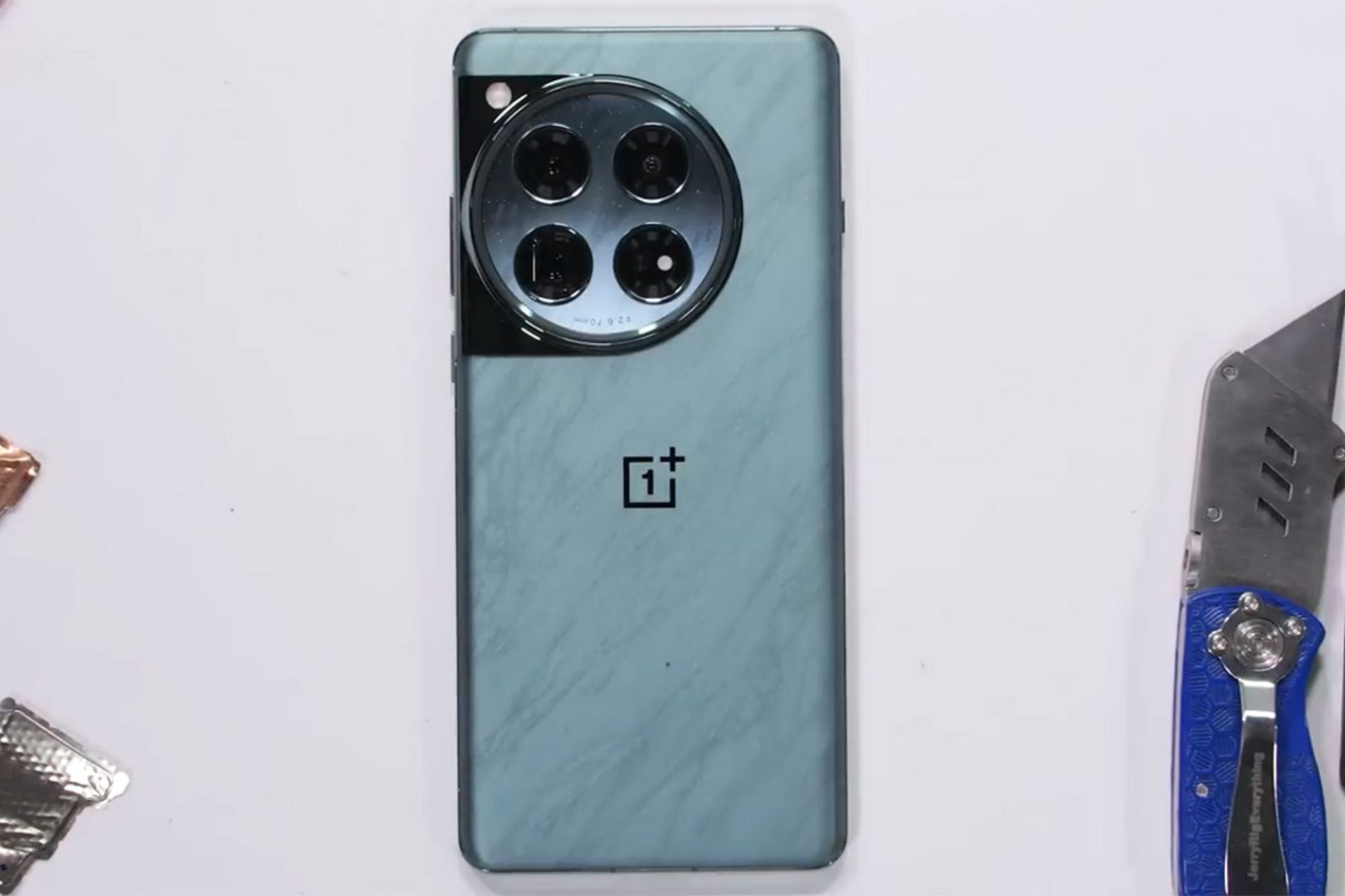 قاب پشتی گوشی وان پلاس ۱۲ رنگ سبز