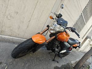 عکس موتورسیکلت با دوربین اولتراواید وان پلاس اوپن