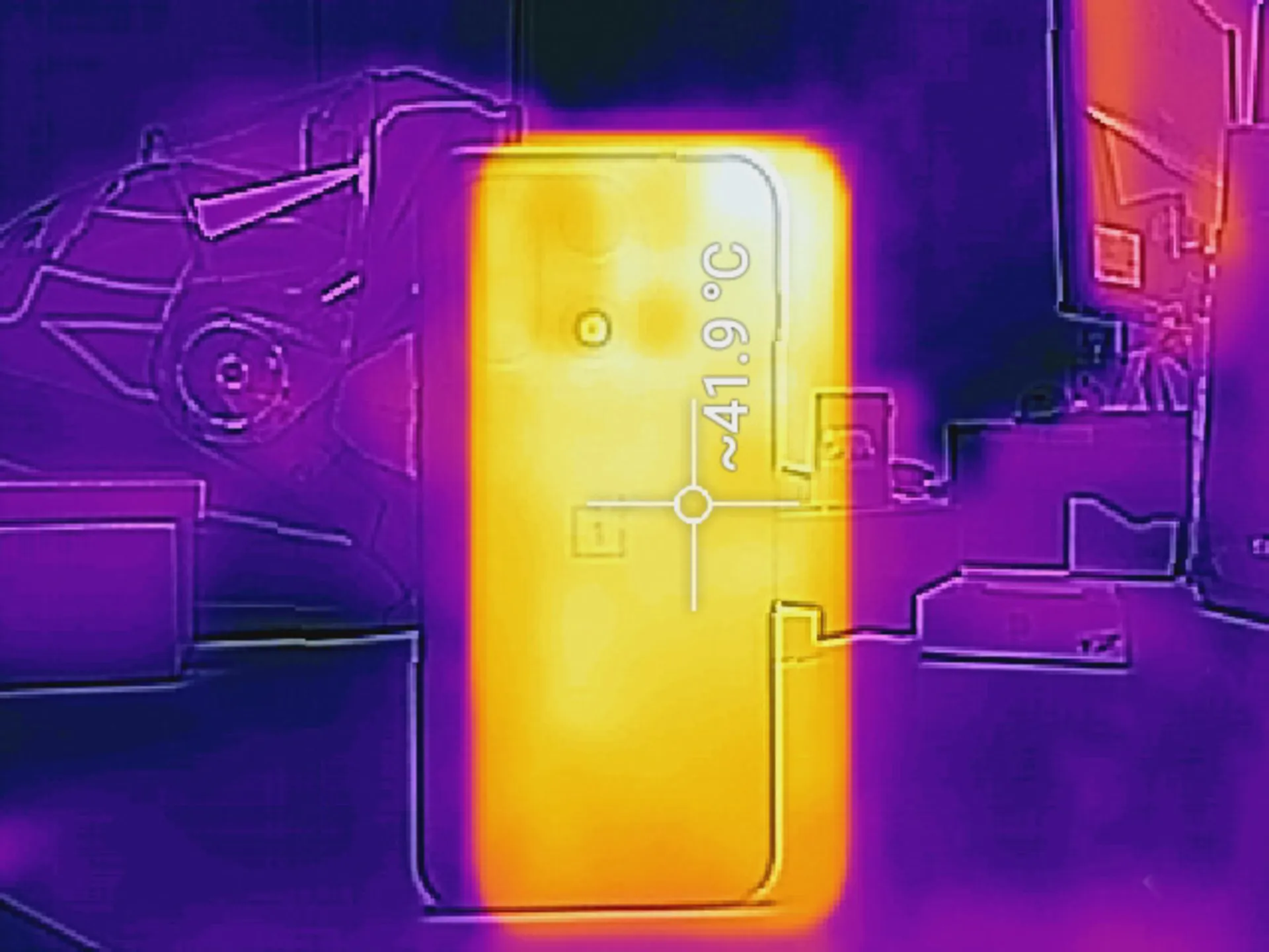 عکس حرارتی از گوشی