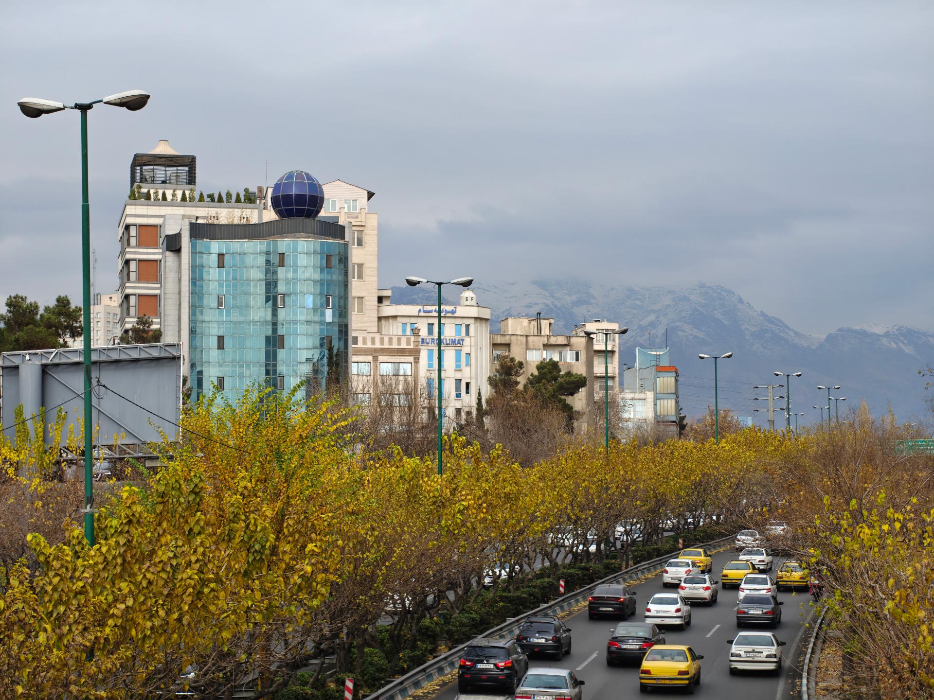 بزرگراه پر تردد