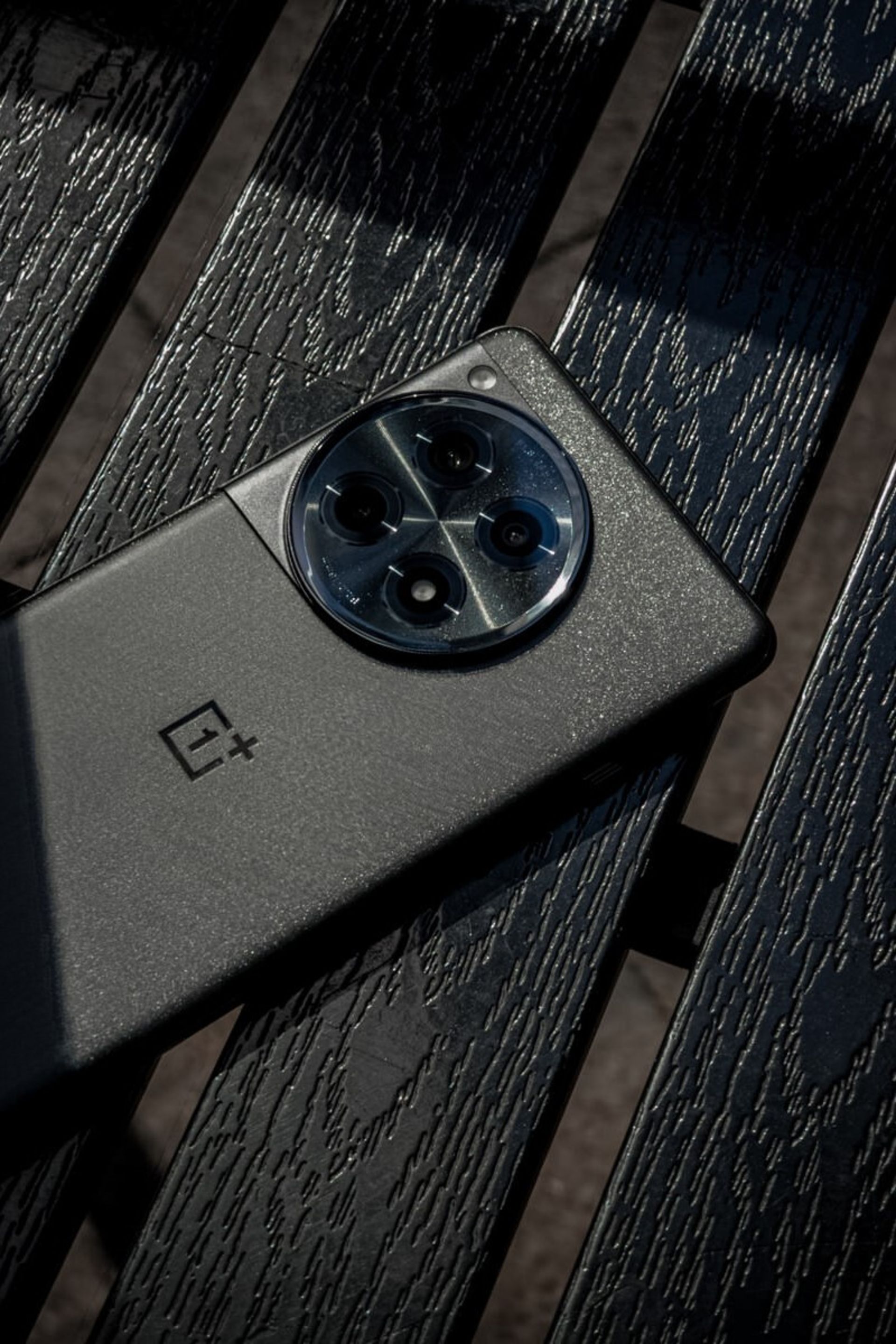 بخشی پشتی وان‌ پلاس ایس ۳ مشکی