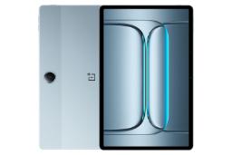 نمای کلی تبلت وان پلاس پد لایت / OnePlus Pad Lite با نمایشگر روشن و نمایش لوگو و دوربین پنل پشت