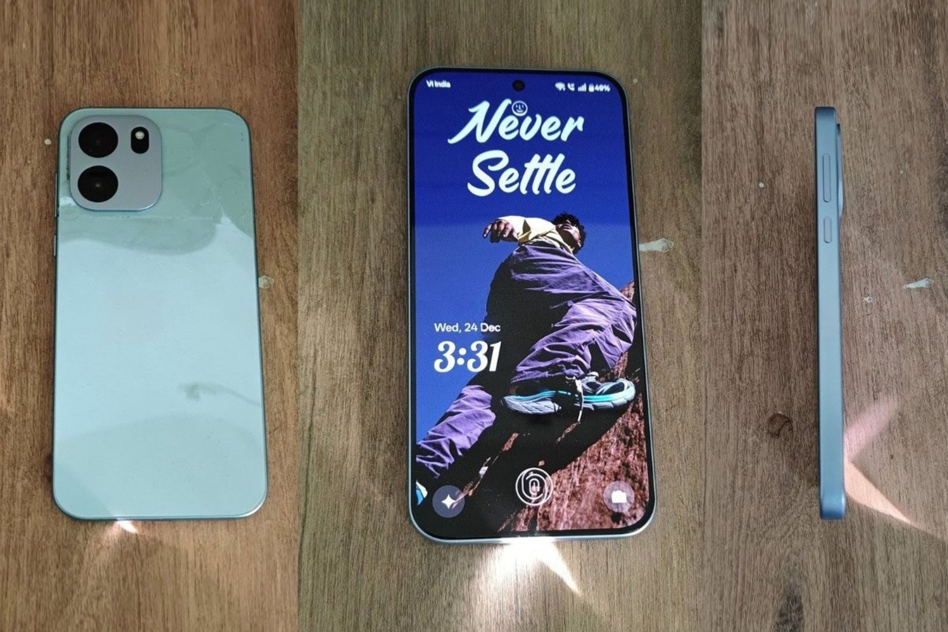 تصویر فاش شده از وان پلاس توربو از نمای جلو و عقب و کنار