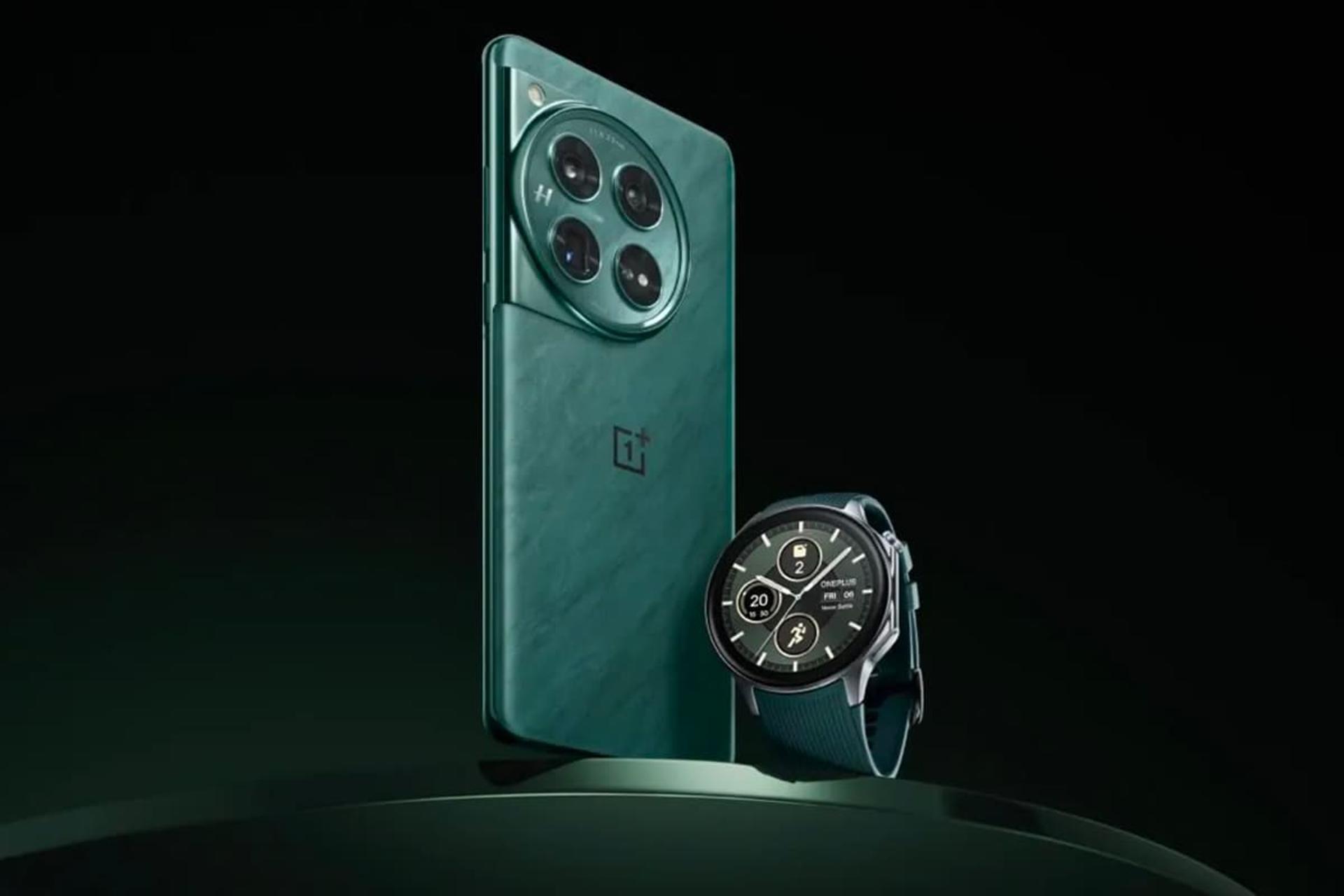 وان پلاس واچ ۲ / OnePlus Watch 2 در کنار وان پلاس ۱۲