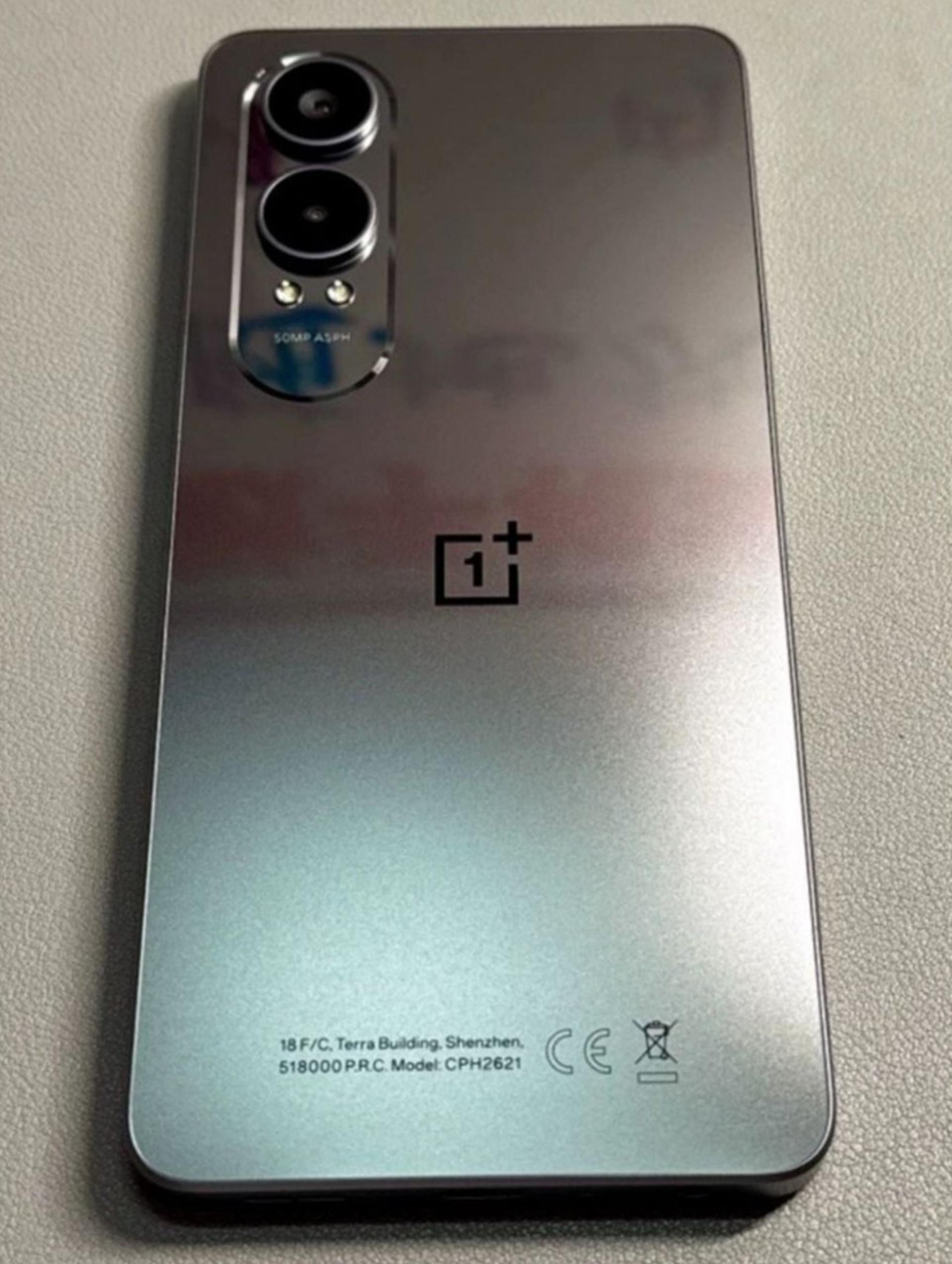 تصویر لو رفته از وان پلاس نورد CE4 Lite