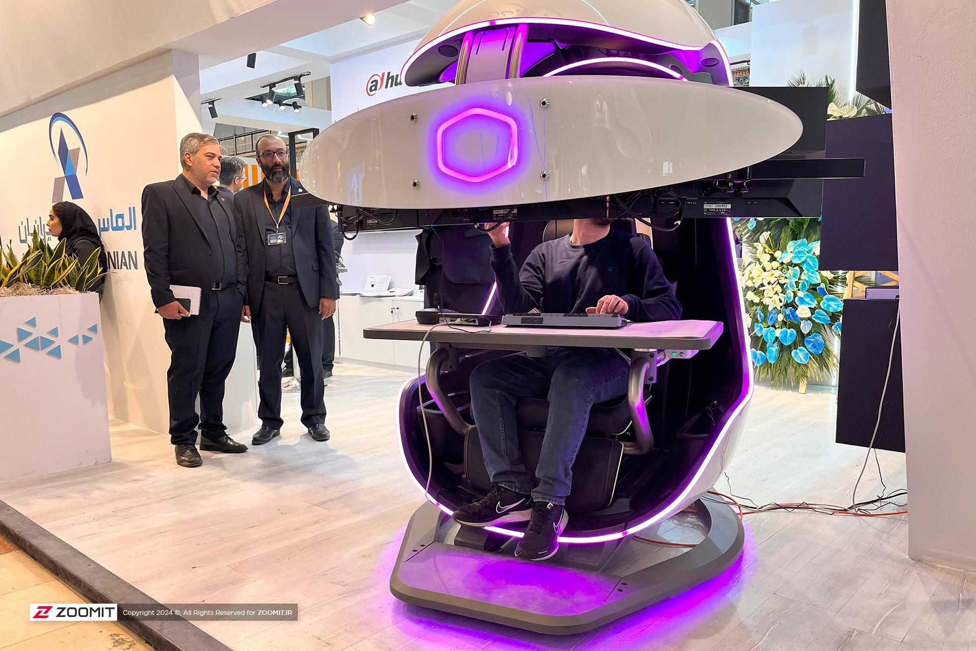 کیوسک گیمینگ کولر مستر ORB X از نمای جلو