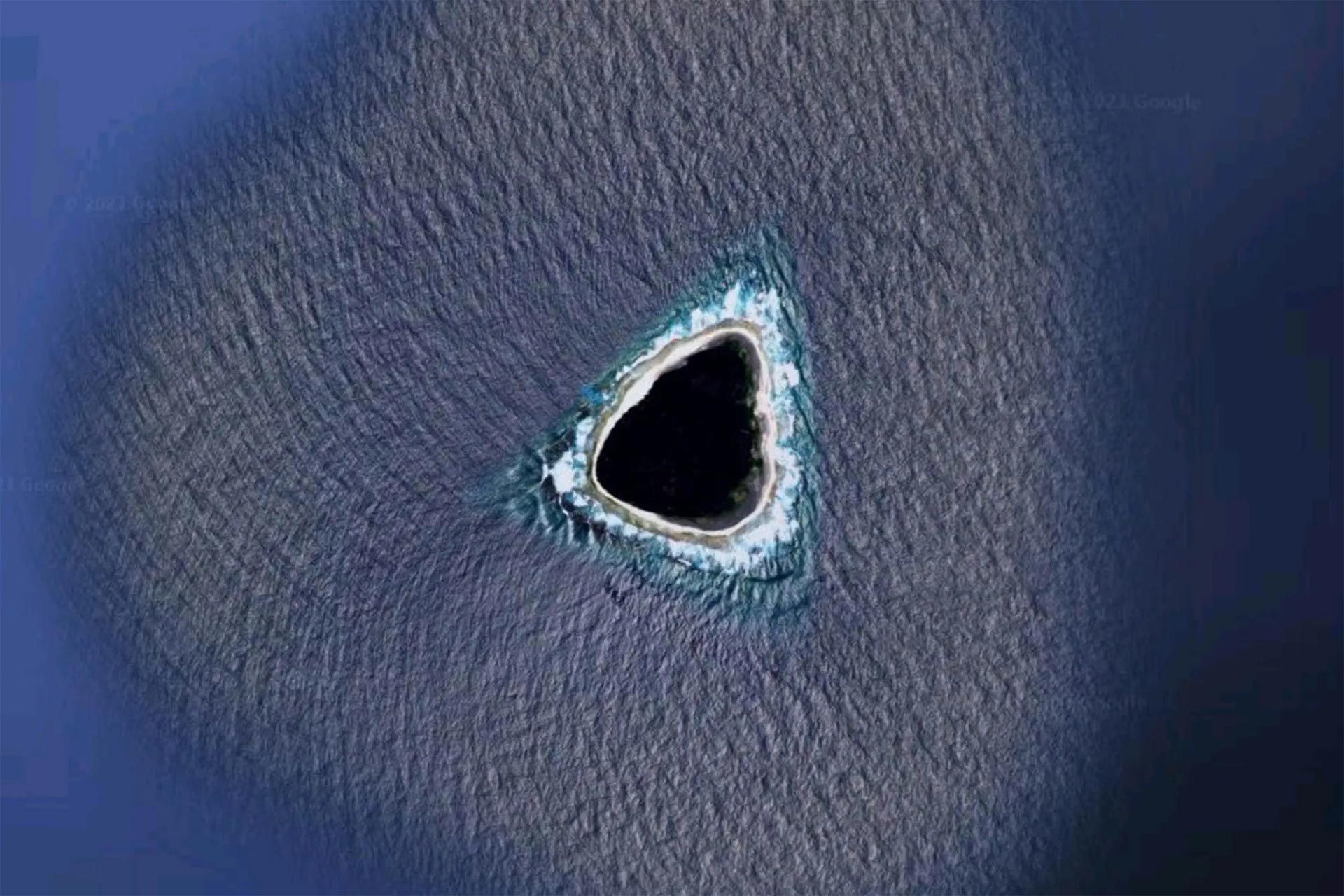 تصویر گوگل مپس از جزیره وستوک